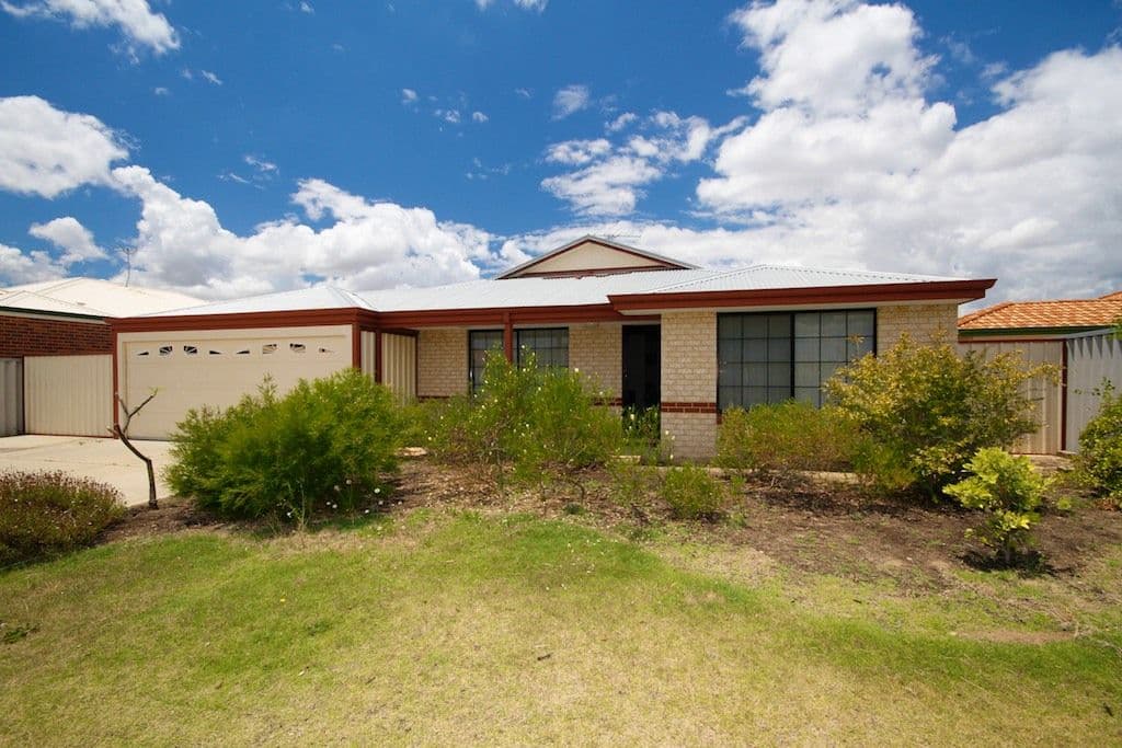10 Napa Court, CAVERSHAM WA 6055, Caversham - Image 1