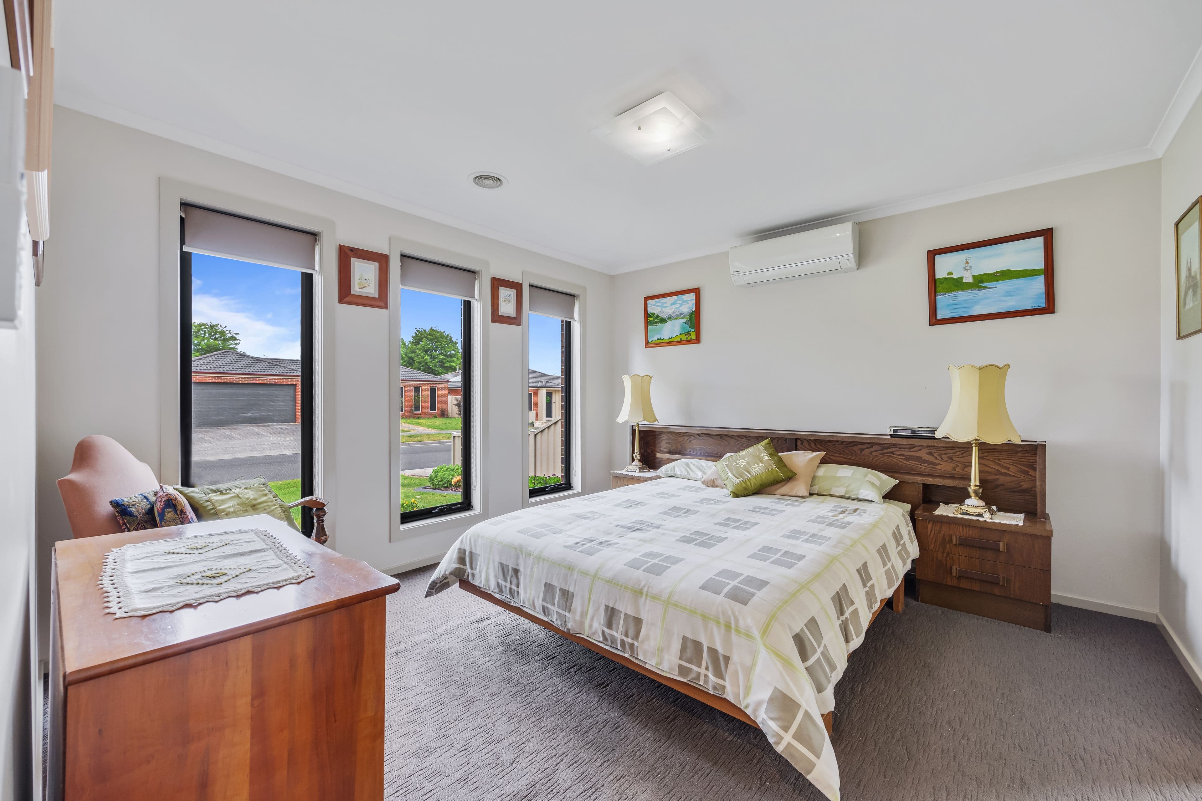9 Robilliard Way, Sebastopol VIC 3356, Sebastopol - Thumbnail 2