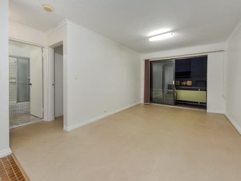 17 LLEWELLYN Street, NEW FARM QLD 4005, New Farm - Thumbnail 3