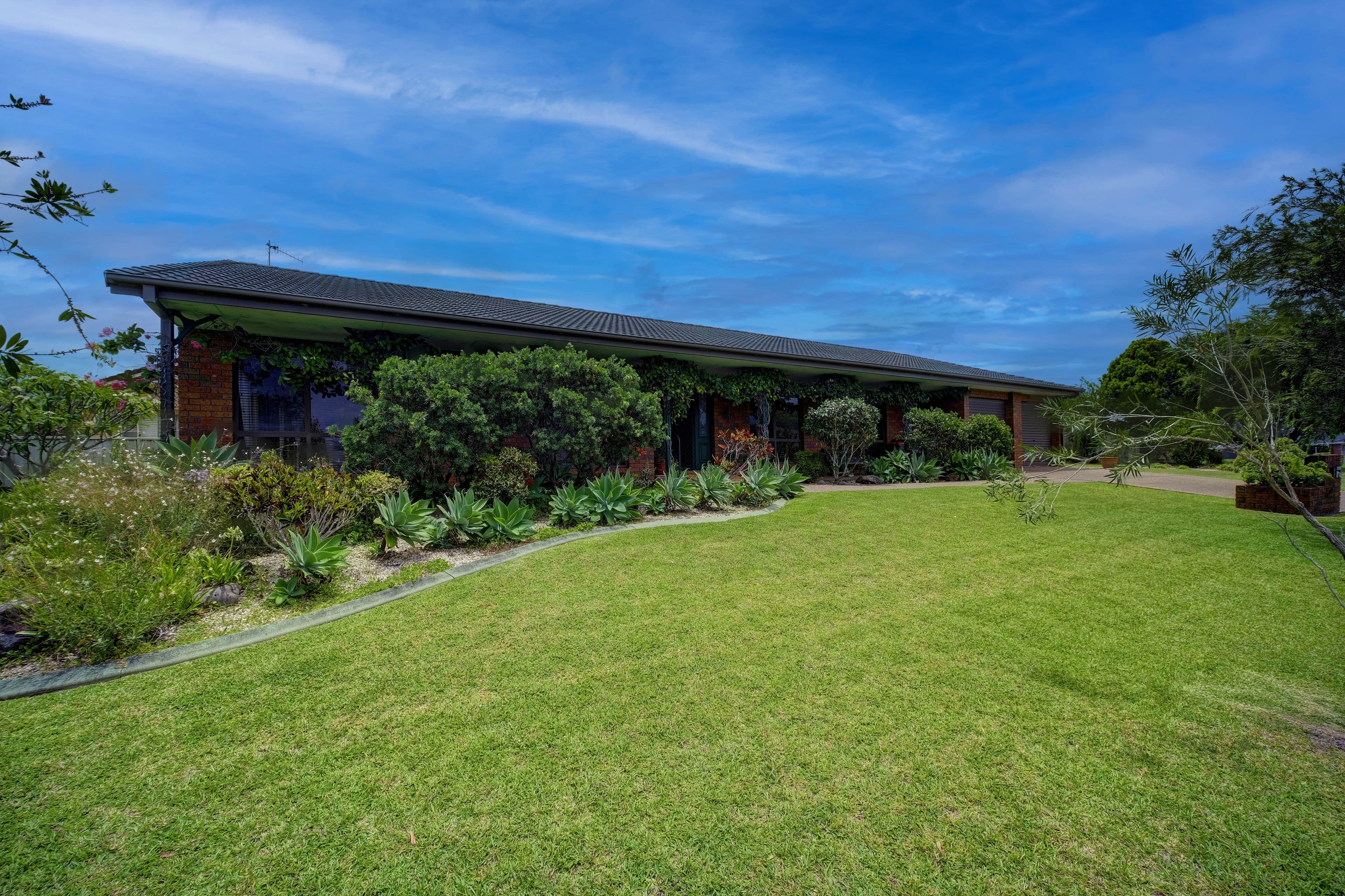 12 Greenview Close, Forster NSW 2428, Forster - Thumbnail 2