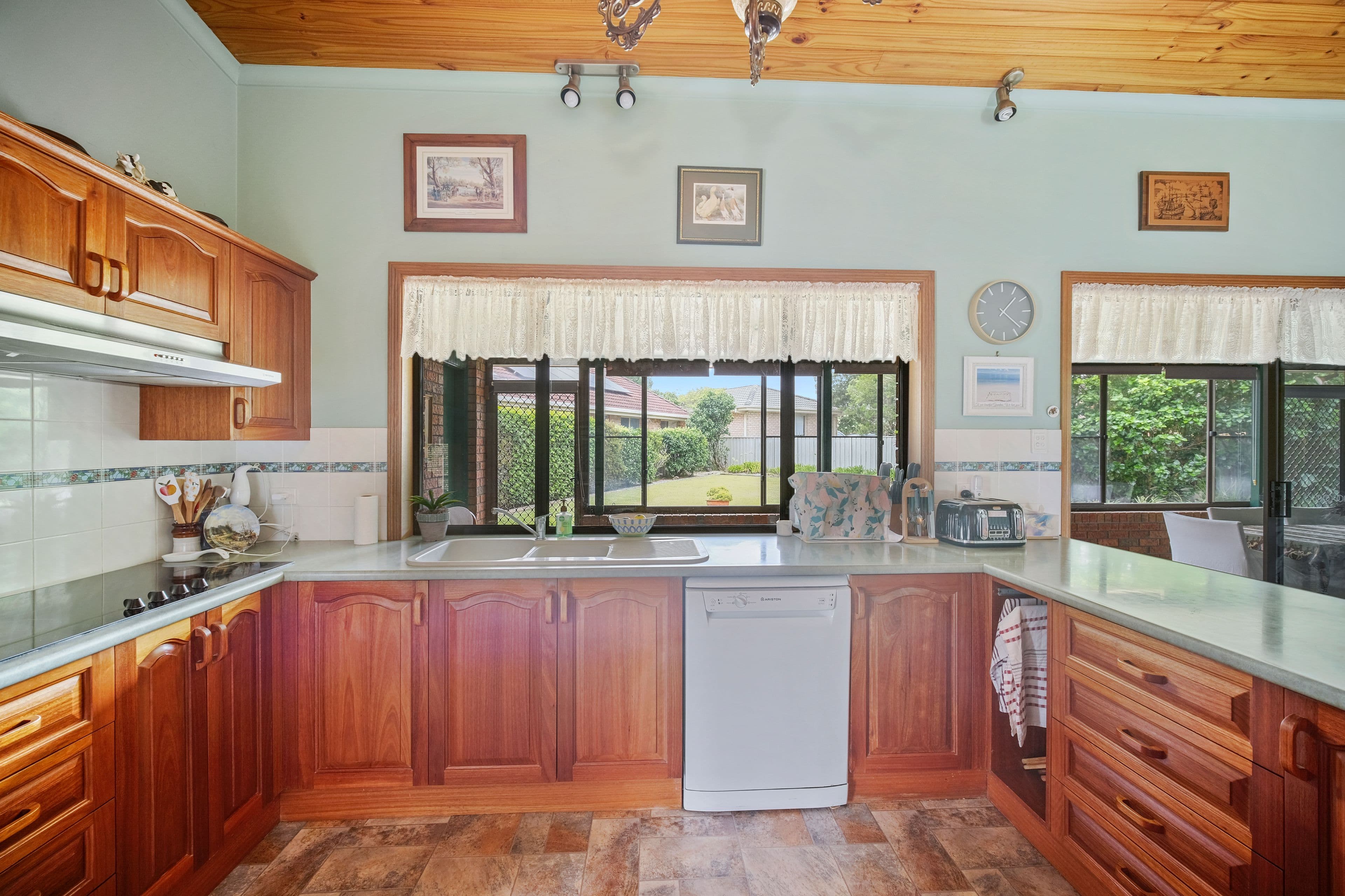 12 Greenview Close, Forster NSW 2428, Forster - Thumbnail 6