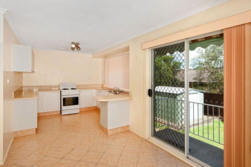 13 Premier Way, BATEAU BAY NSW 2261, Bateau Bay - Thumbnail 2