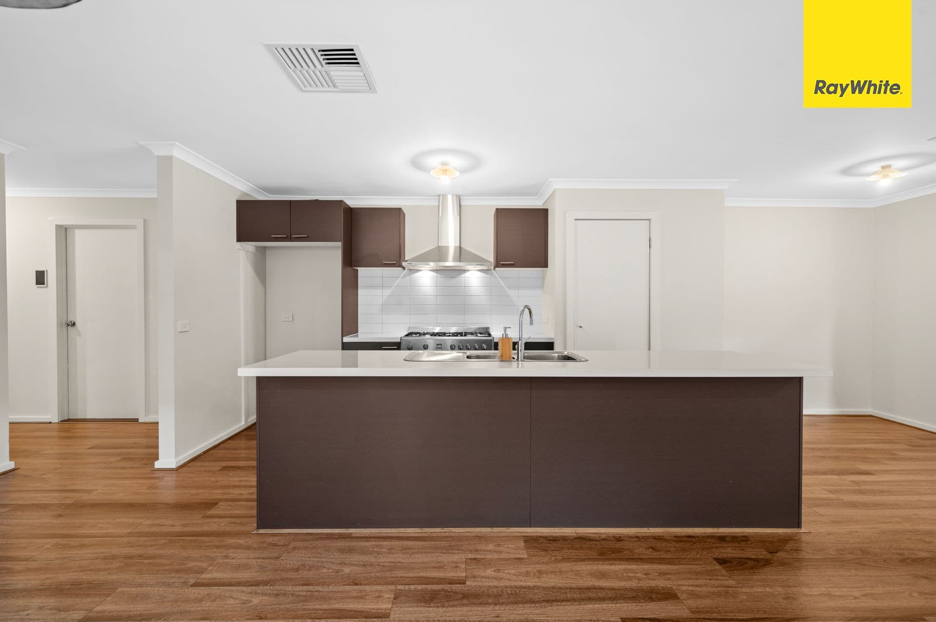 28 Embleton Chase, WEIR VIEWS VIC 3338, Weir Views - Thumbnail 6