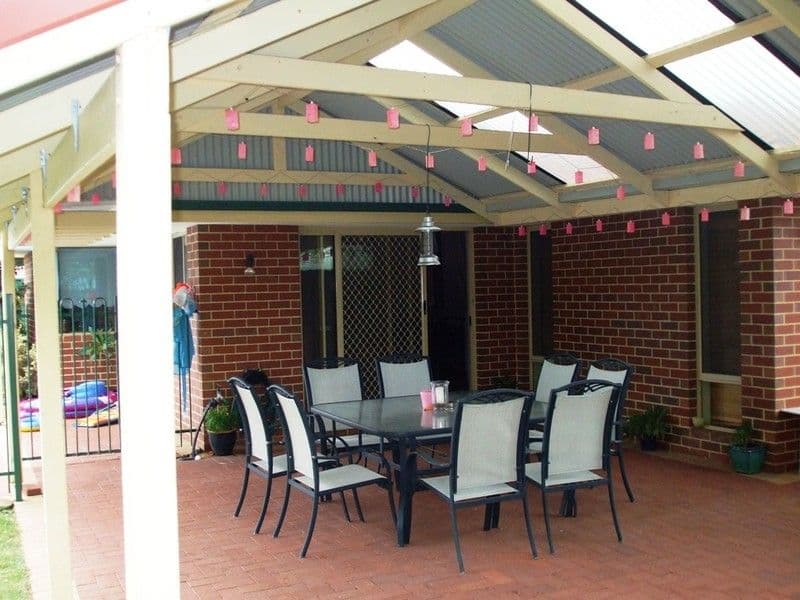 2 Tourmaline Gardens, FORRESTFIELD WA 6058, Forrestfield - Thumbnail 3