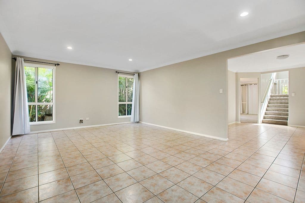 8 Ridgeview Street, Carindale QLD 4152, Carindale - Thumbnail 2