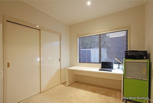 105 Hawkes Drive, MILL PARK VIC 3082, Mill Park - Thumbnail 7