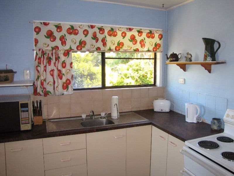 36 Tombarra Street, MOOLOOLABA QLD 4557, Mooloolaba - Thumbnail 3