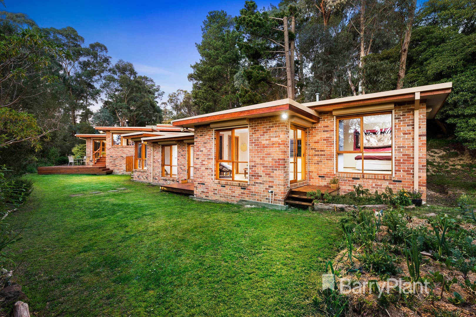 7 Wattamolla Ridge, Donvale, VIC 3111, Donvale - Thumbnail 2