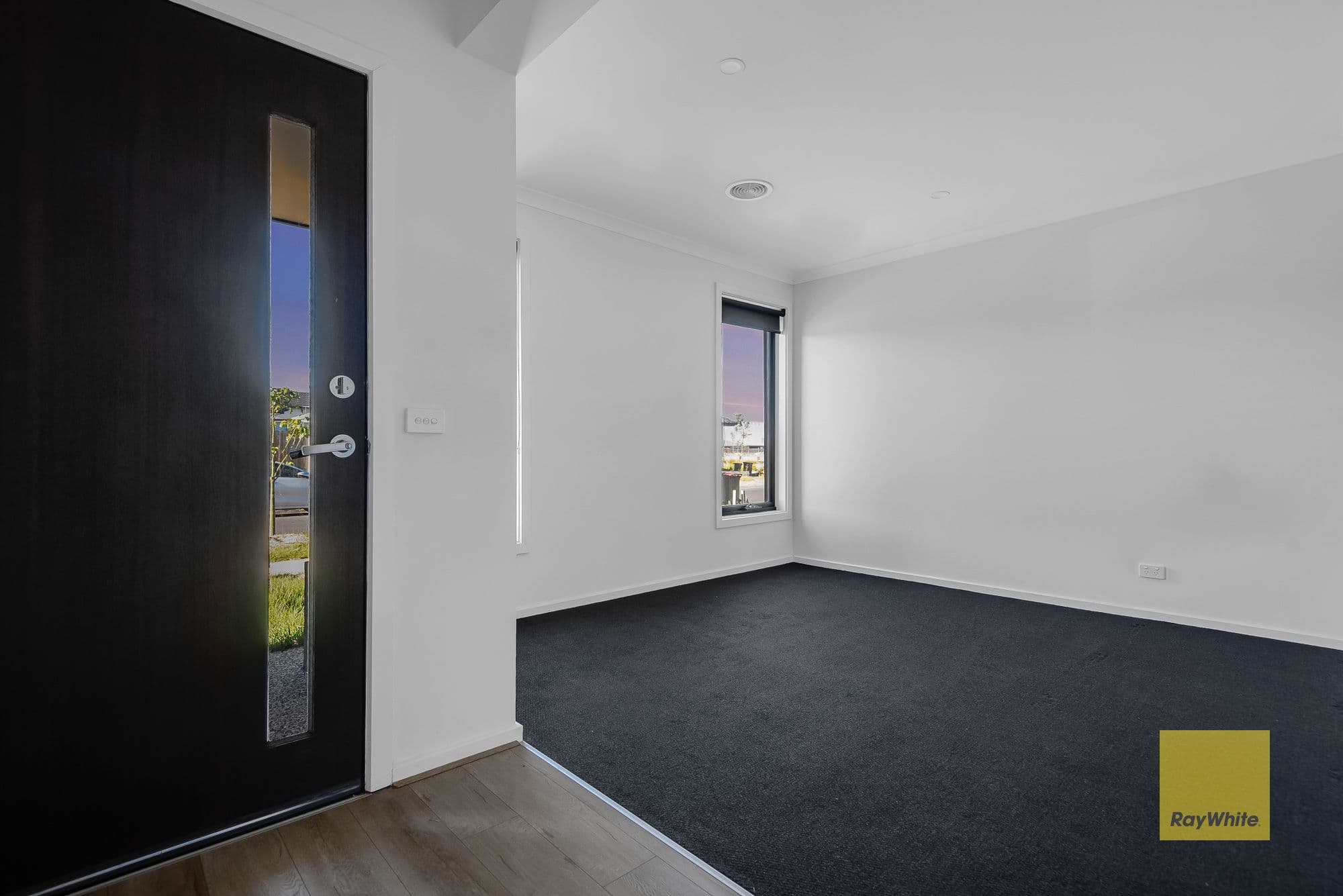 9 Sorbus Street, Tarneit VIC 3029, Tarneit - Thumbnail 2