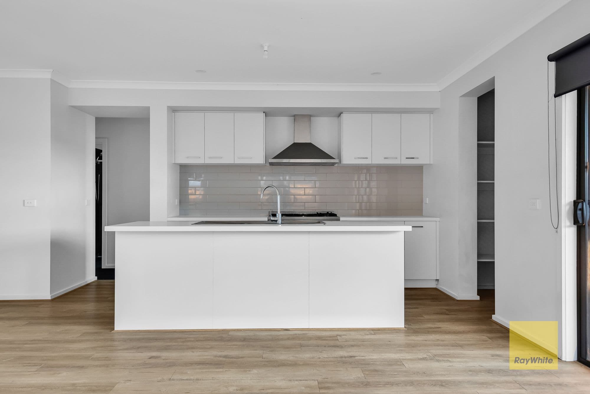 9 Sorbus Street, Tarneit VIC 3029, Tarneit - Thumbnail 7