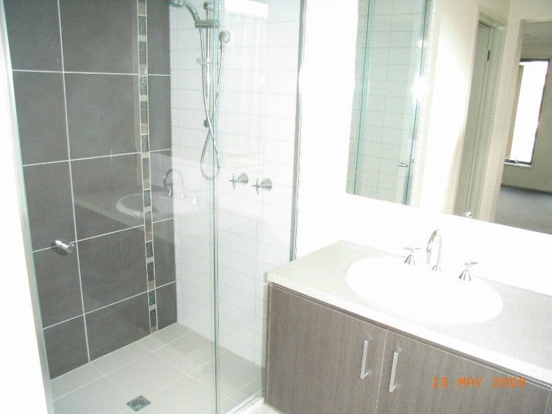 15 Kanuka Circuit, CAROLINE SPRINGS VIC 3023, Caroline Springs - Thumbnail 7