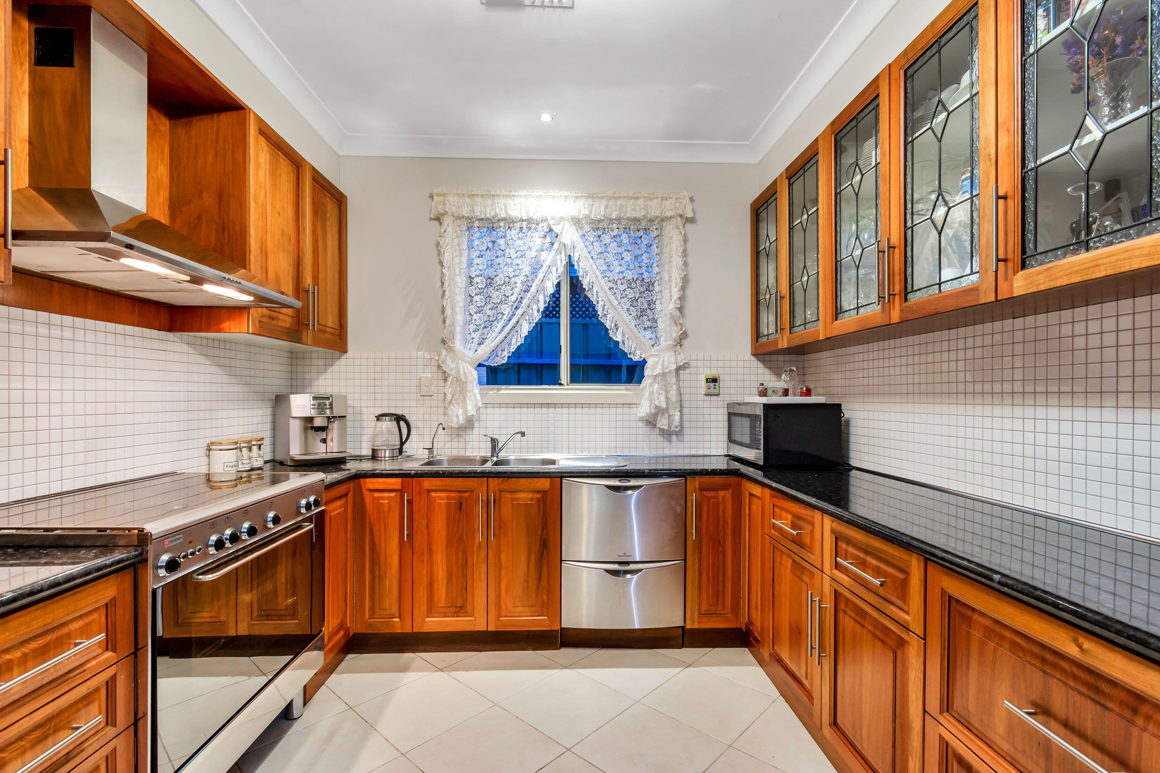 13 Parkwood Avenue, Paradise SA 5075, Paradise - Thumbnail 5