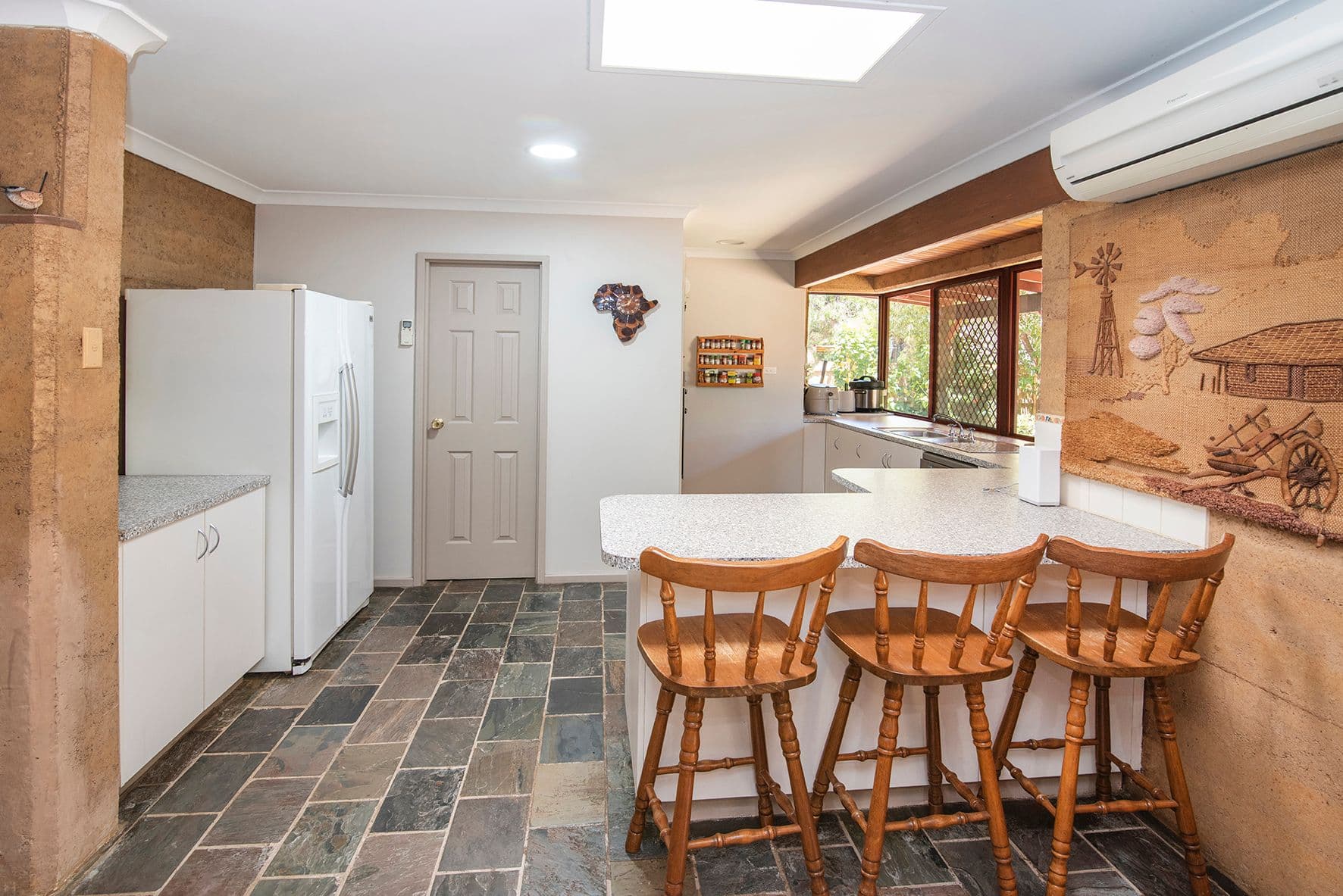 7 Kalgaritch Avenue, West Busselton WA 6280, West Busselton - Thumbnail 5