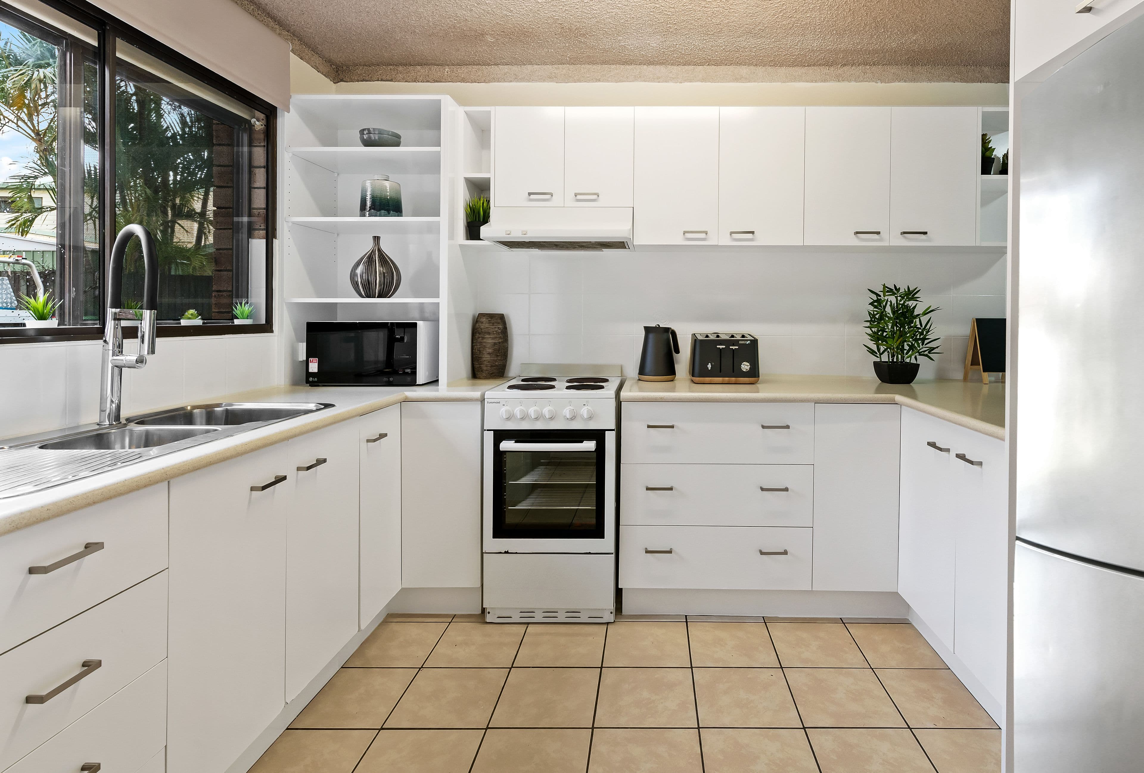 33 Walan Street, Mooloolaba QLD 4557, Mooloolaba - Thumbnail 3