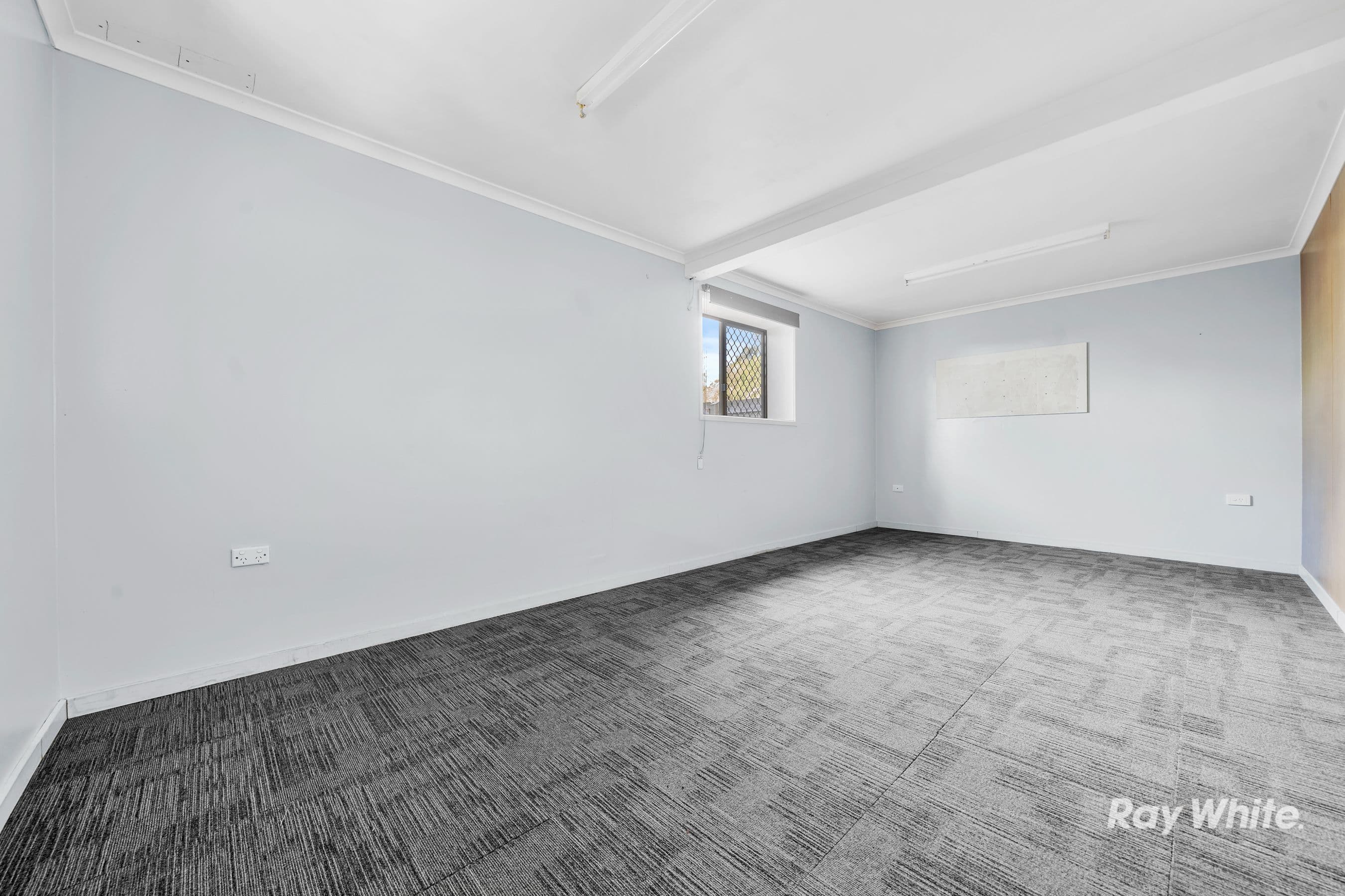 25 Sapium Street, Kingston QLD 4114, Kingston - Thumbnail 7