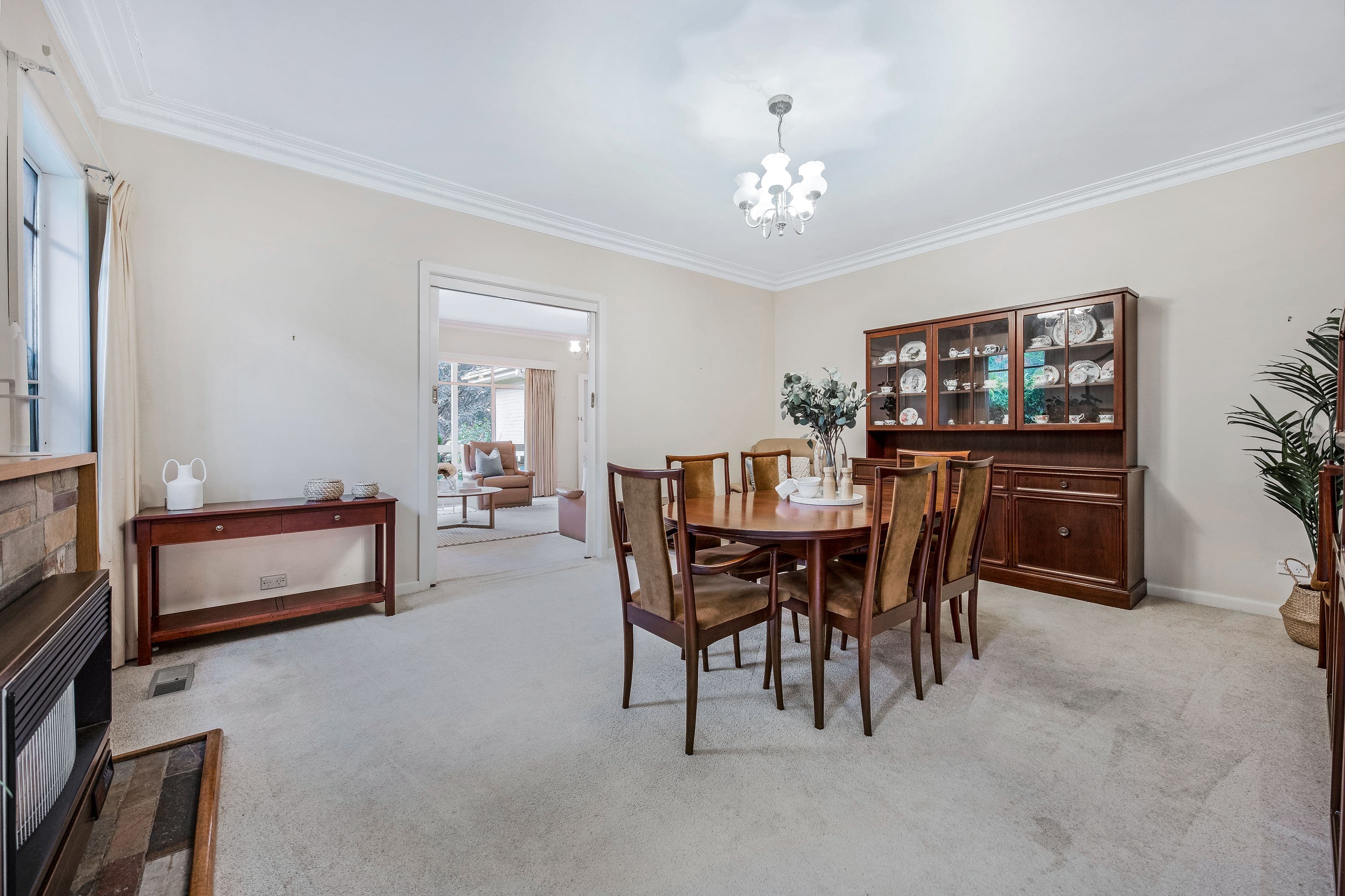 37 Larch Crescent, Mount Waverley VIC 3149, Mount Waverley - Thumbnail 4
