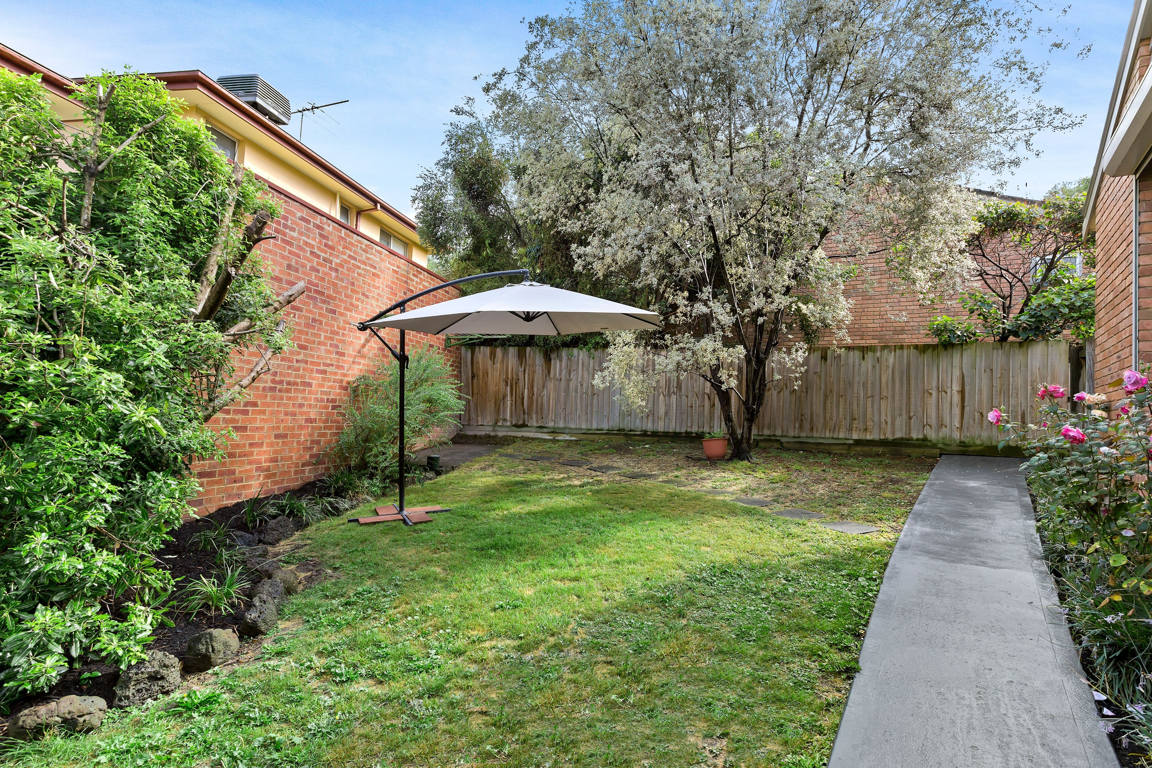 56 Airlie Road, Montmorency VIC 3094, Montmorency - Thumbnail 3