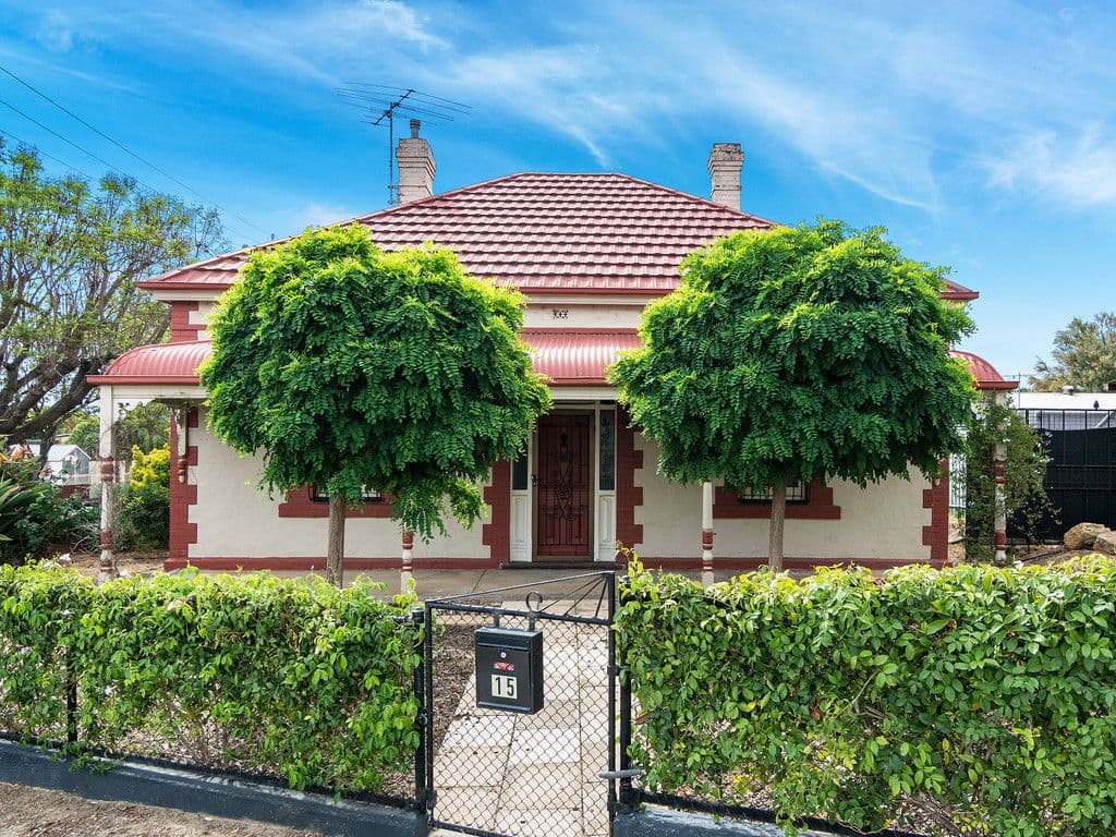 15 Clara Street, Murray Bridge SA 5253, Murray Bridge - Thumbnail 2