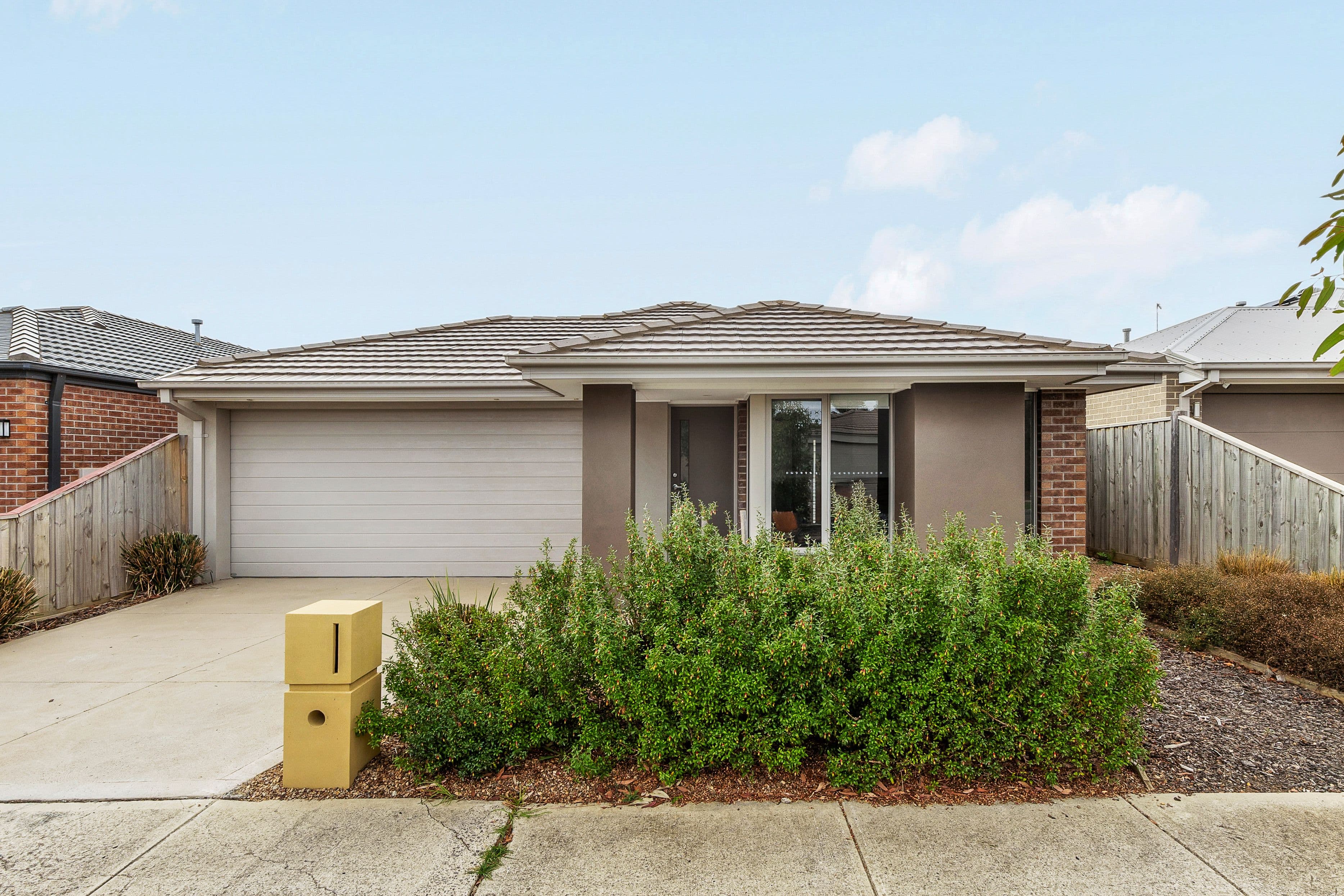 19 Argenta Street, Mickleham VIC 3064, Mickleham - Thumbnail 2