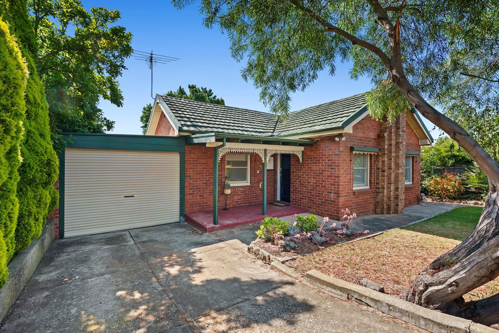 2 Boyd Street, Bacchus Marsh VIC 3340, Bacchus Marsh - Thumbnail 2