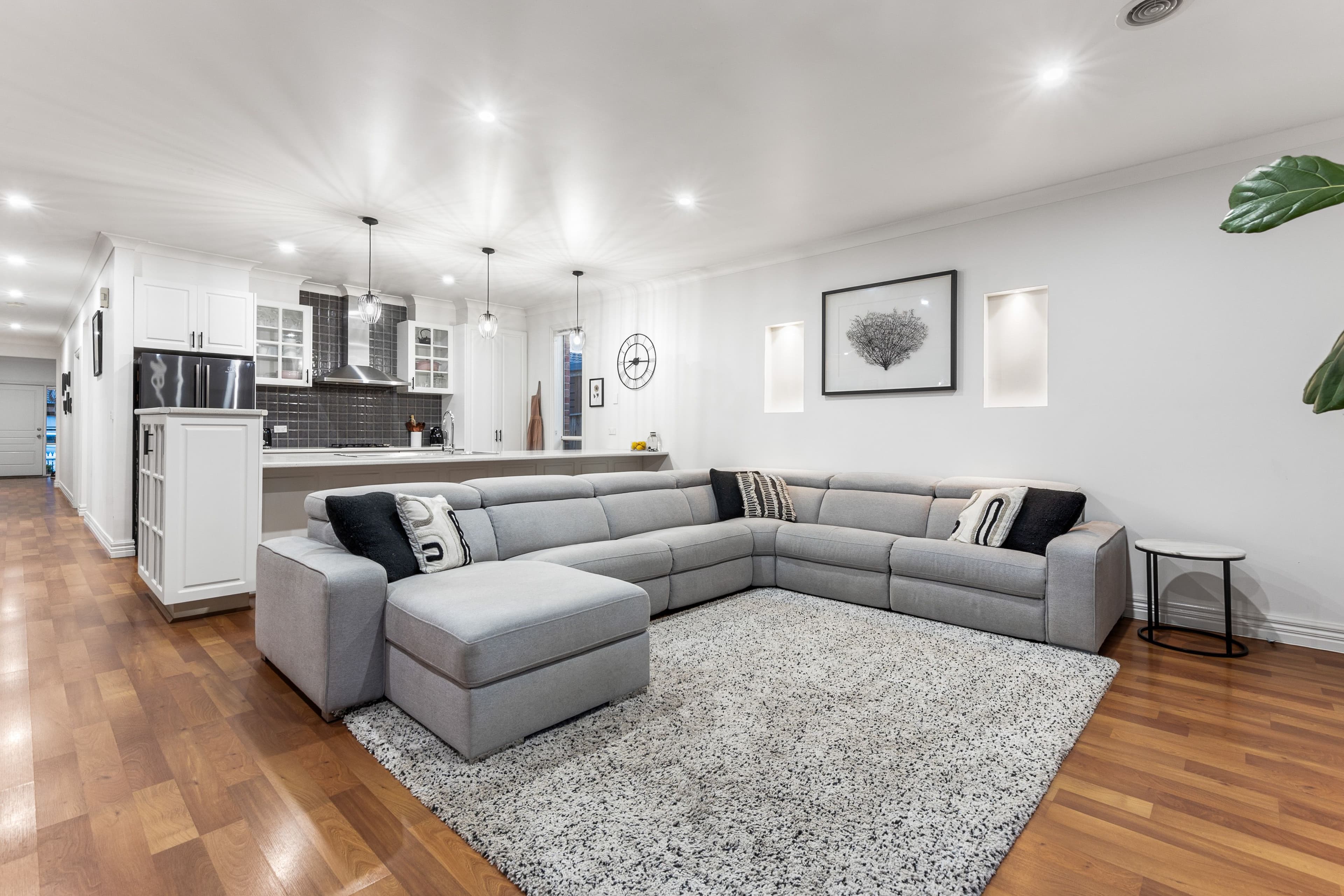 19 Beechville Place, Craigieburn VIC 3064, Craigieburn - Thumbnail 4