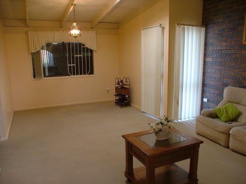 5 Jemalong Court, SPRINGWOOD QLD 4127, Springwood - Thumbnail 8