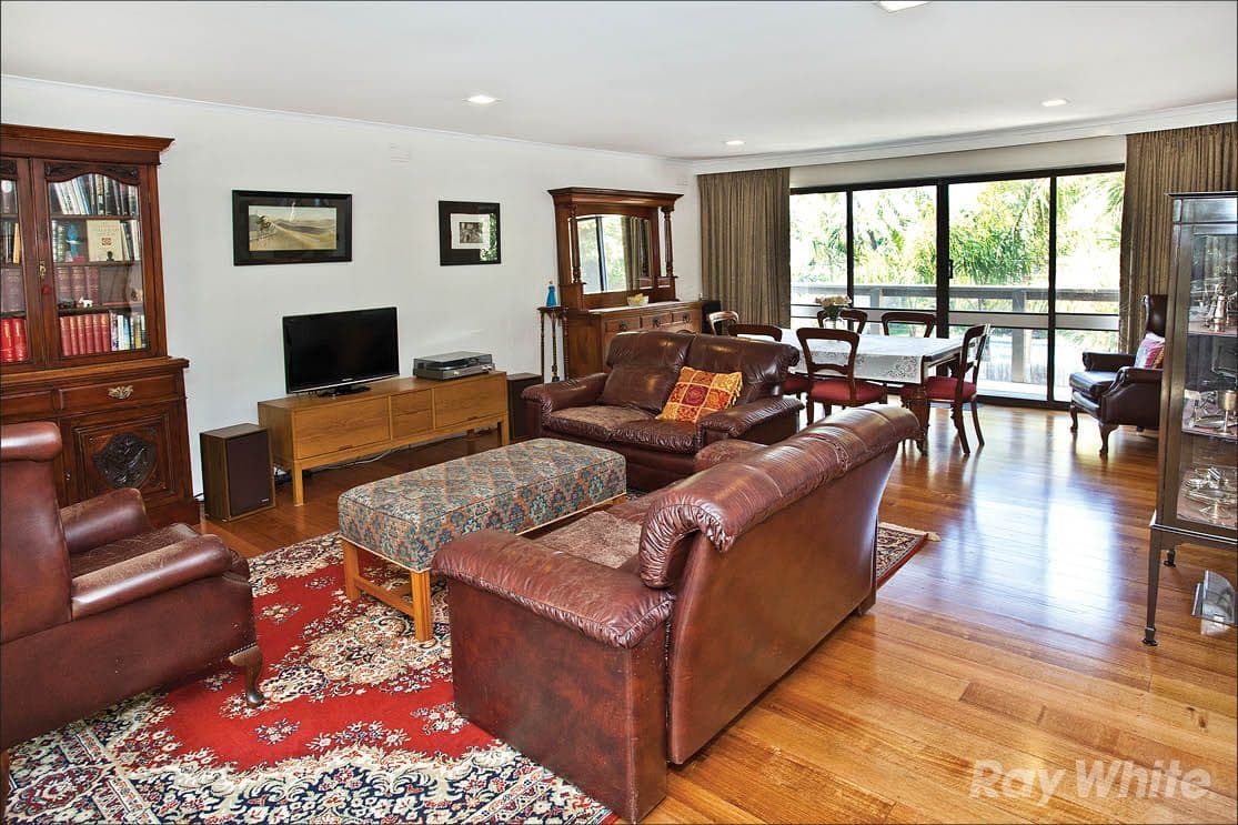 9 Heatherlea Drive, WHEELERS HILL VIC 3150, Wheelers Hill - Thumbnail 4