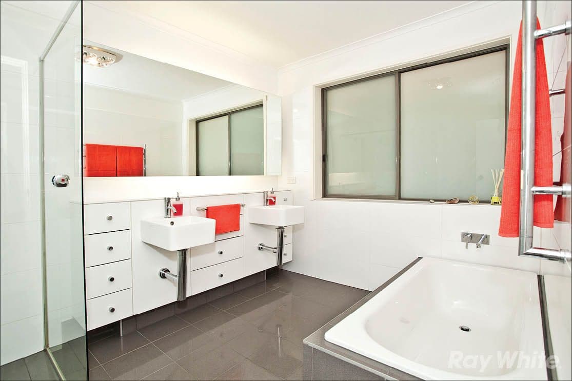 9 Heatherlea Drive, WHEELERS HILL VIC 3150, Wheelers Hill - Thumbnail 8