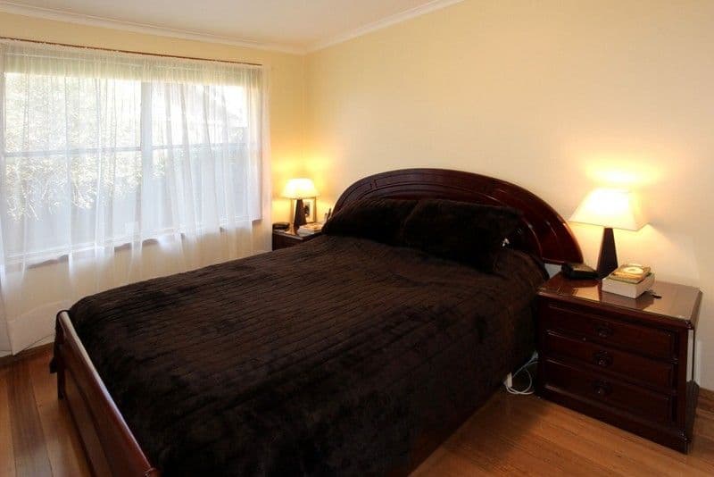 4 WHITTAKER Avenue, LAVERTON VIC 3028, Laverton - Thumbnail 3