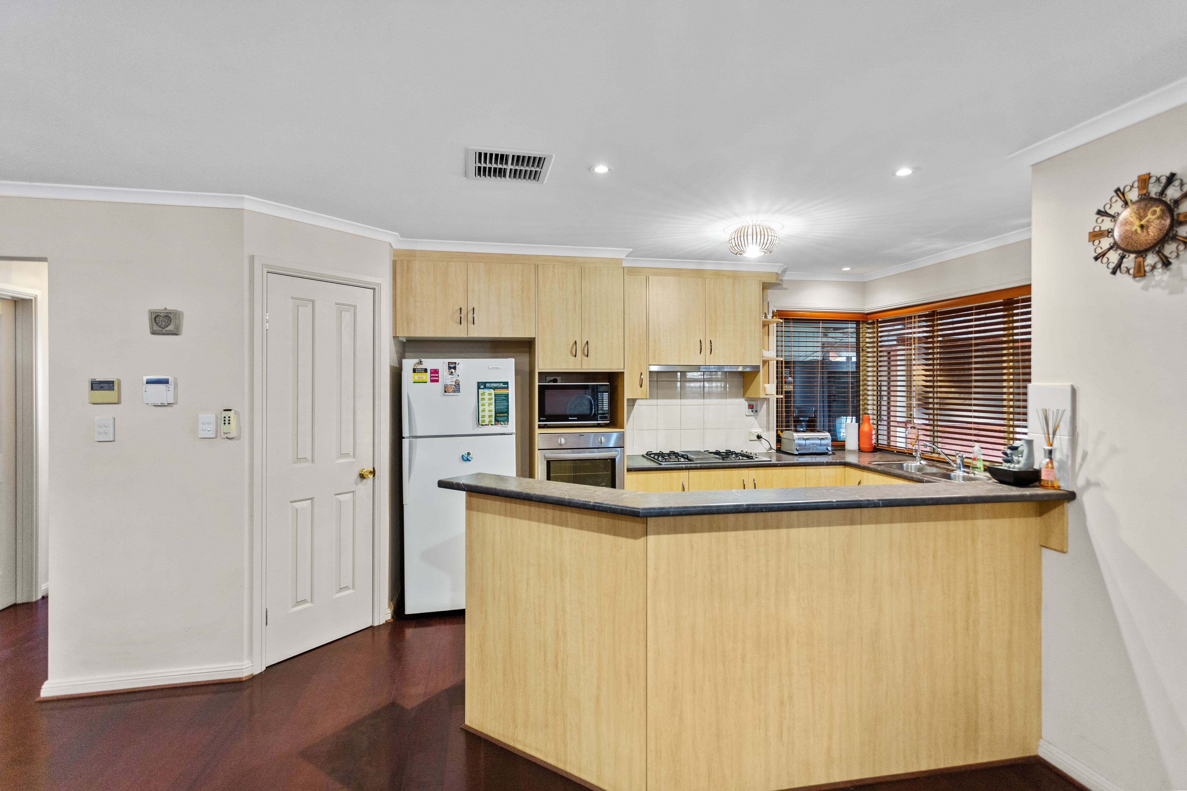 32 Everest Avenue, Andrews Farm SA 5114, Andrews Farm - Thumbnail 2