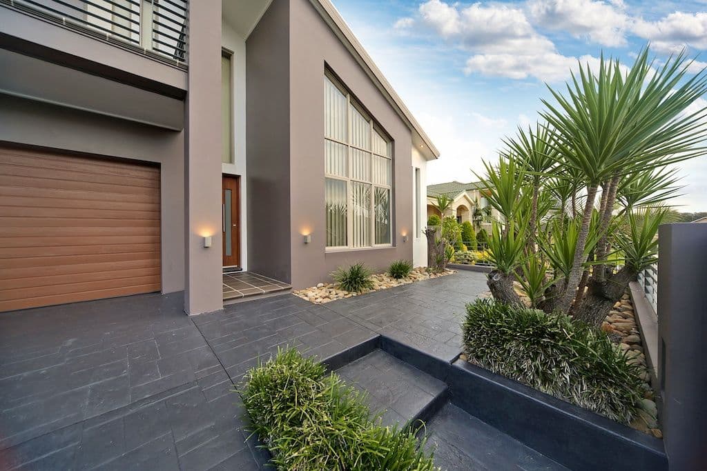 69 Lycett Avenue, WEST HOXTON NSW 2171, West Hoxton - Thumbnail 3