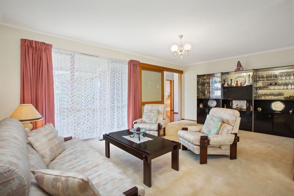 89 Larnoo Drive, Doncaster East VIC 3109, Doncaster East - Thumbnail 2