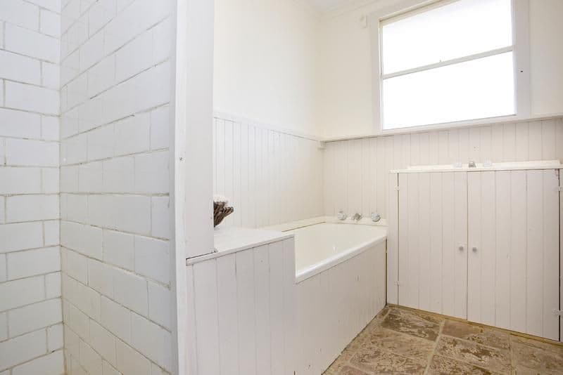 106 Fairbairn Drive, CORIO VIC 3214, Corio - Thumbnail 6