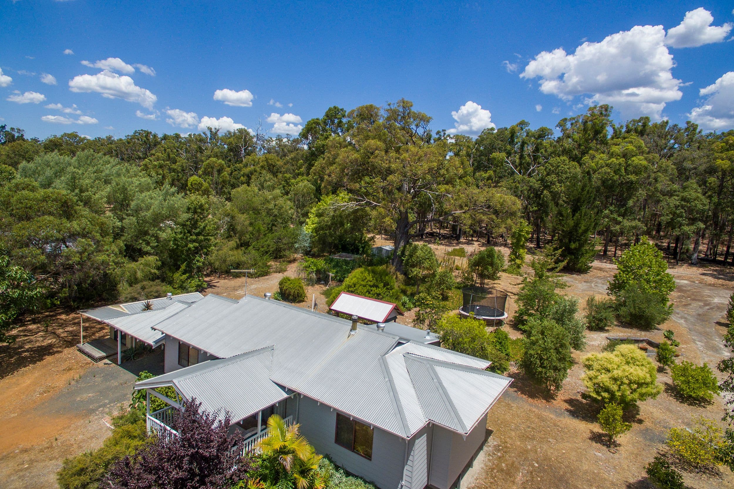 71 Cockatoo Drive, Nannup WA 6275, Nannup - Thumbnail 2
