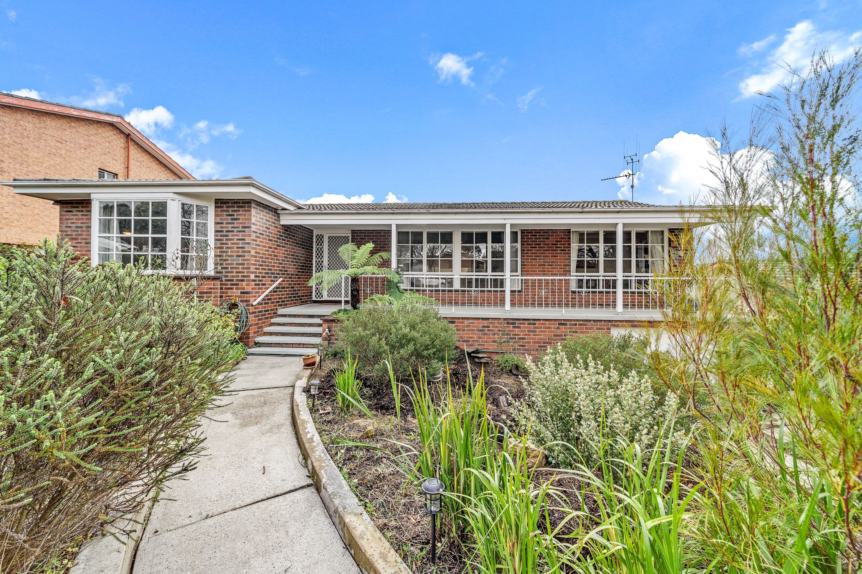 6 McInnes Street, Karabar NSW 2620, Karabar - Thumbnail 3