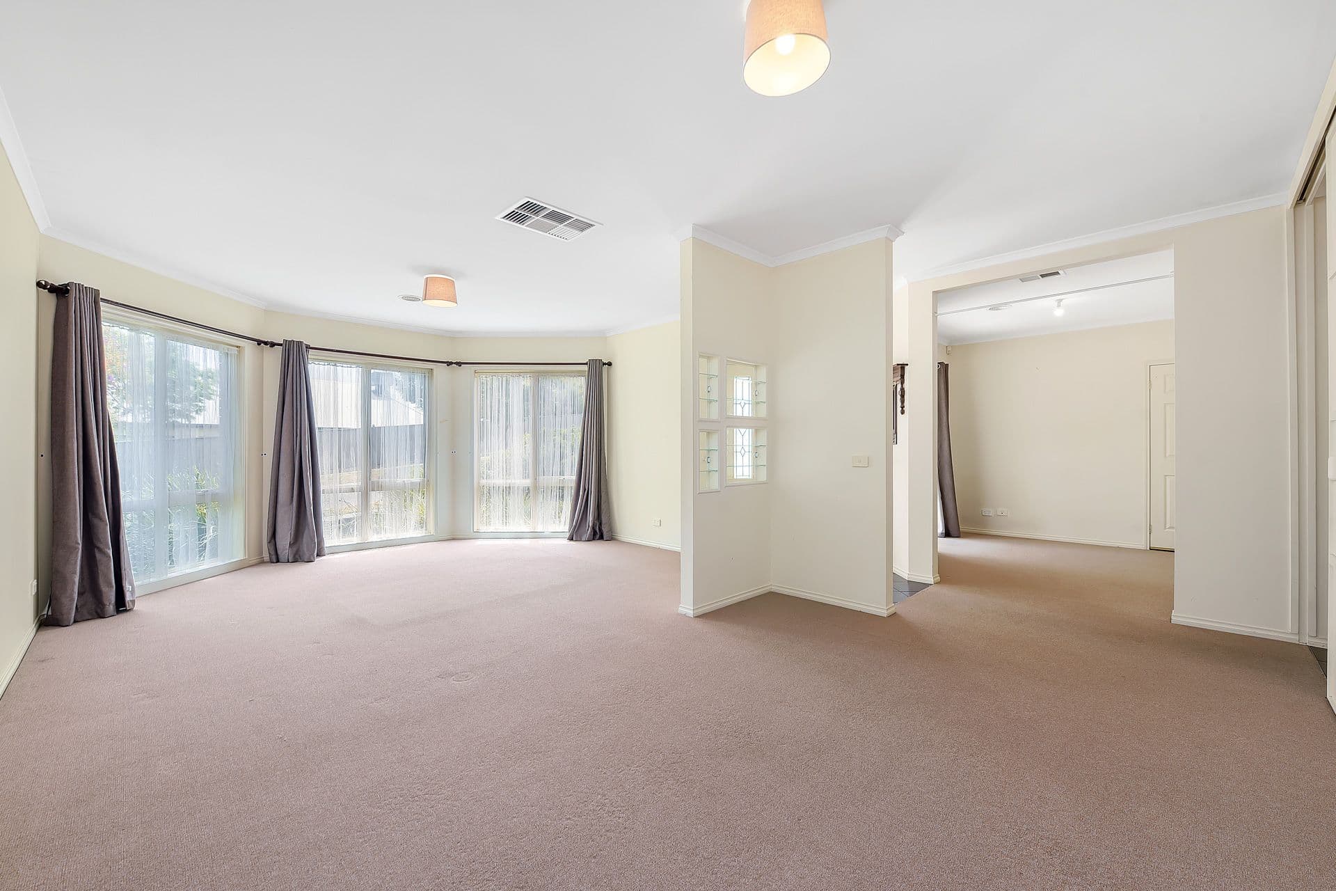 11 Clendon Street, Berwick VIC 3806, Berwick - Thumbnail 6