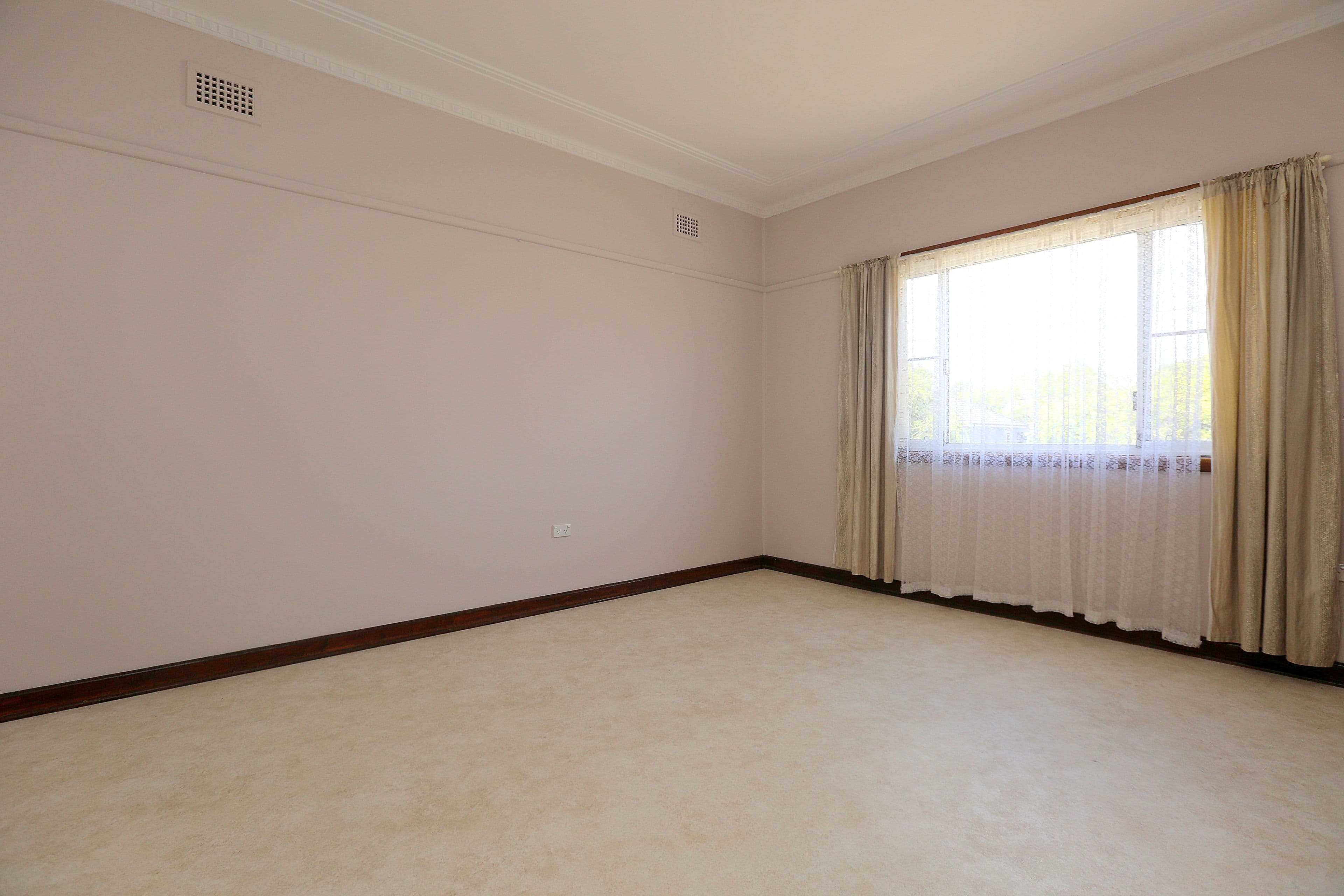 6 Elizabeth Crescent, Yagoona - Thumbnail 7