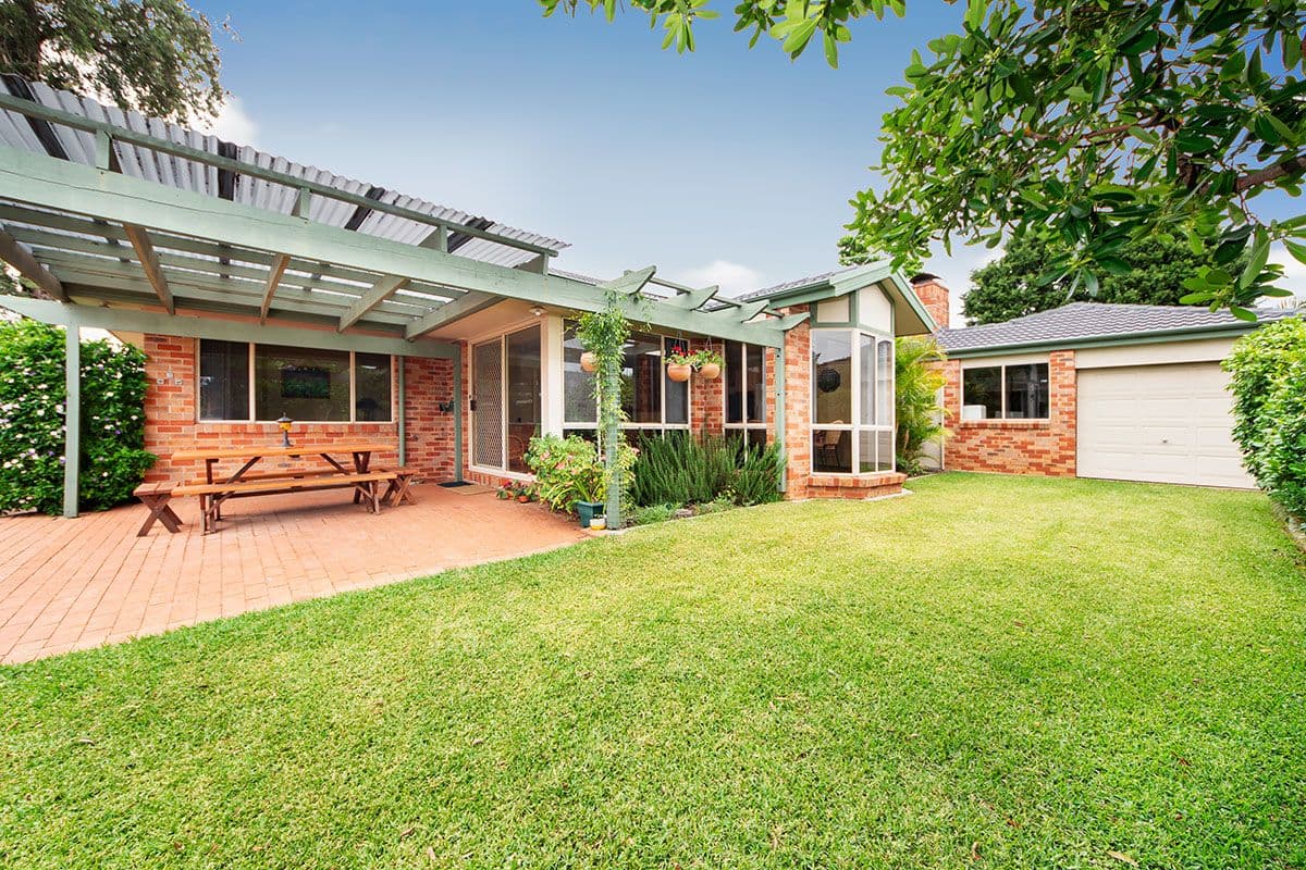 5 Blackthorn Circuit, Menai - Image 1