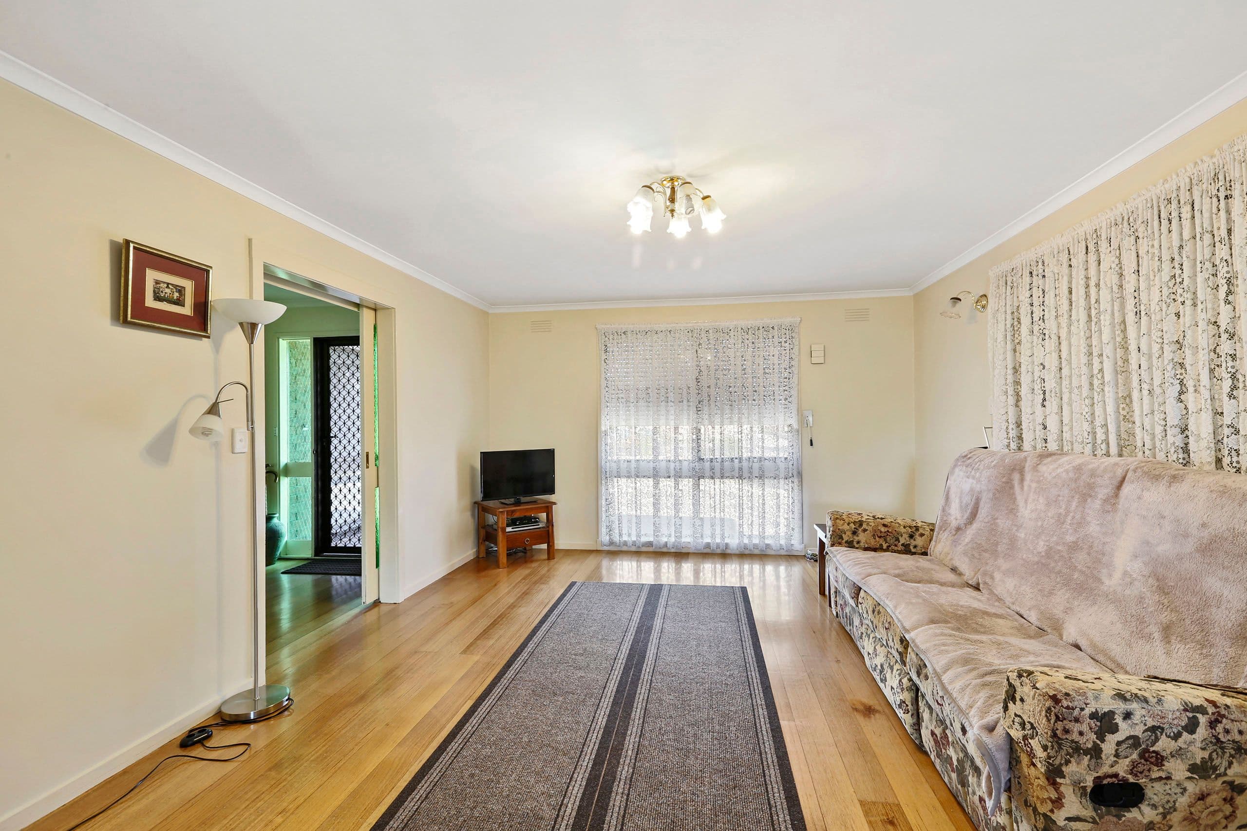 8 Ozone Crescent, Bell Park VIC 3215, Bell Park - Thumbnail 2