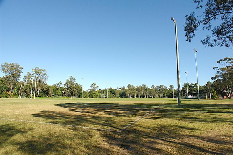 46 Burns Pde,,  Chapel Hill, Chapel Hill - Thumbnail 2