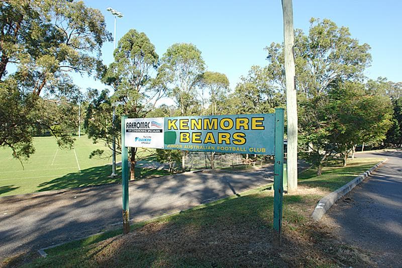 46 Burns Pde,,  Chapel Hill, Chapel Hill - Thumbnail 4