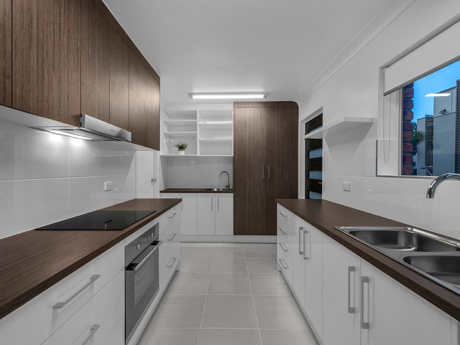 7 Derby Street, Coorparoo QLD 4151, Coorparoo - Thumbnail 2