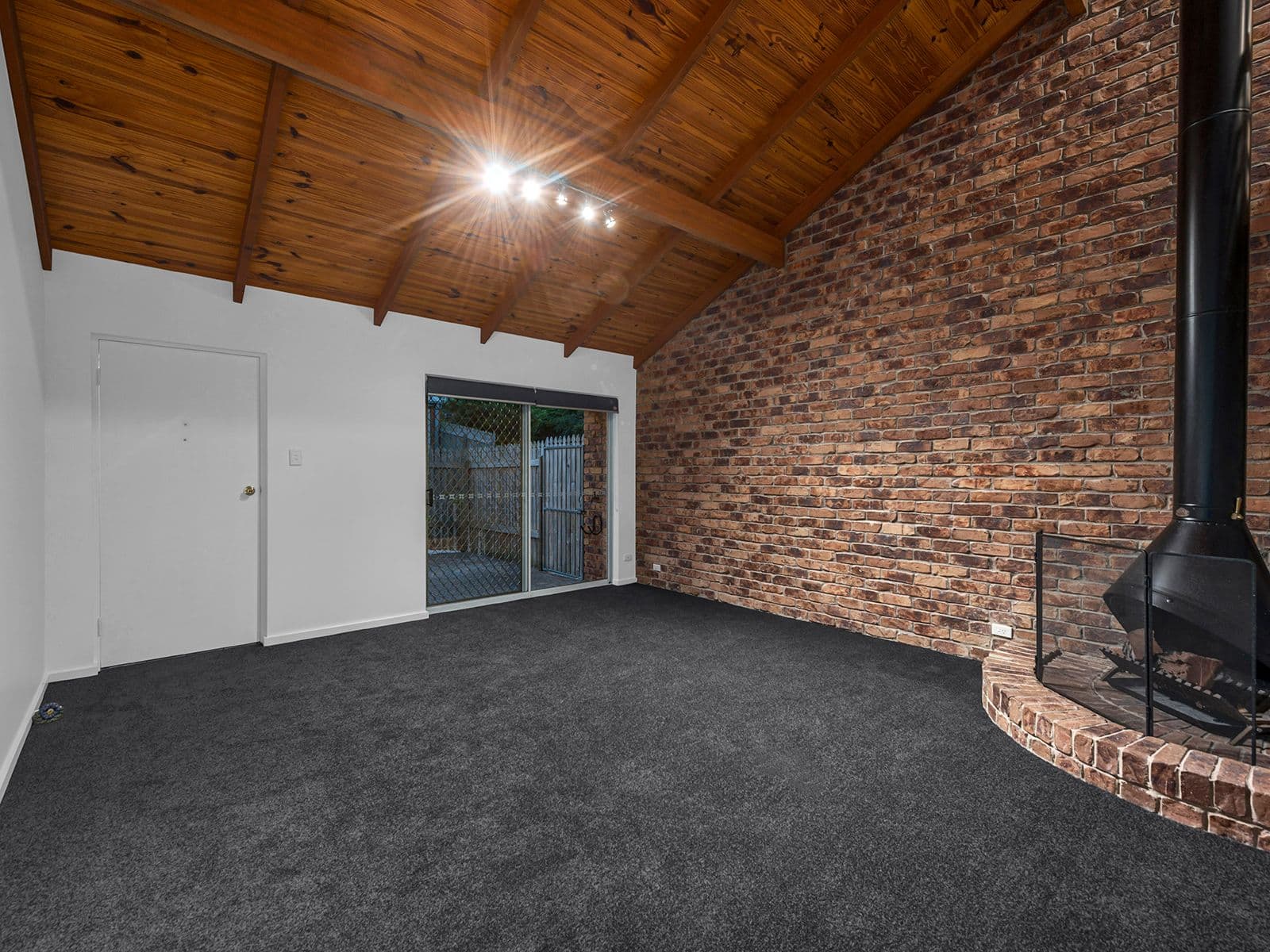7 Derby Street, Coorparoo QLD 4151, Coorparoo - Thumbnail 6