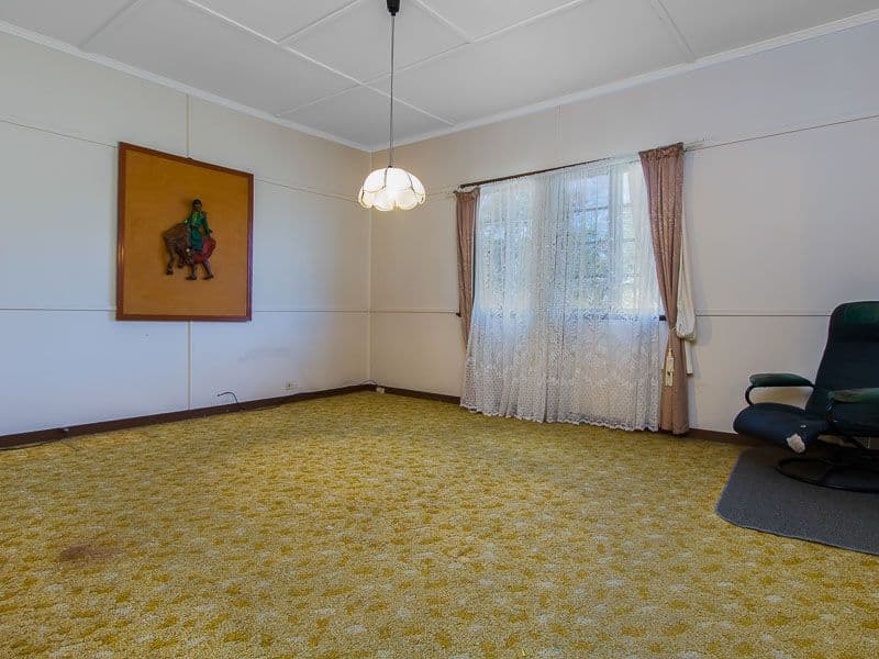 116 Edinburgh Castle Road, WAVELL HEIGHTS QLD 4012, Wavell Heights - Thumbnail 8