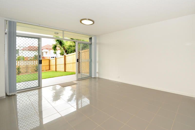 WOOLOOWIN QLD 4030, Wooloowin - Thumbnail 4