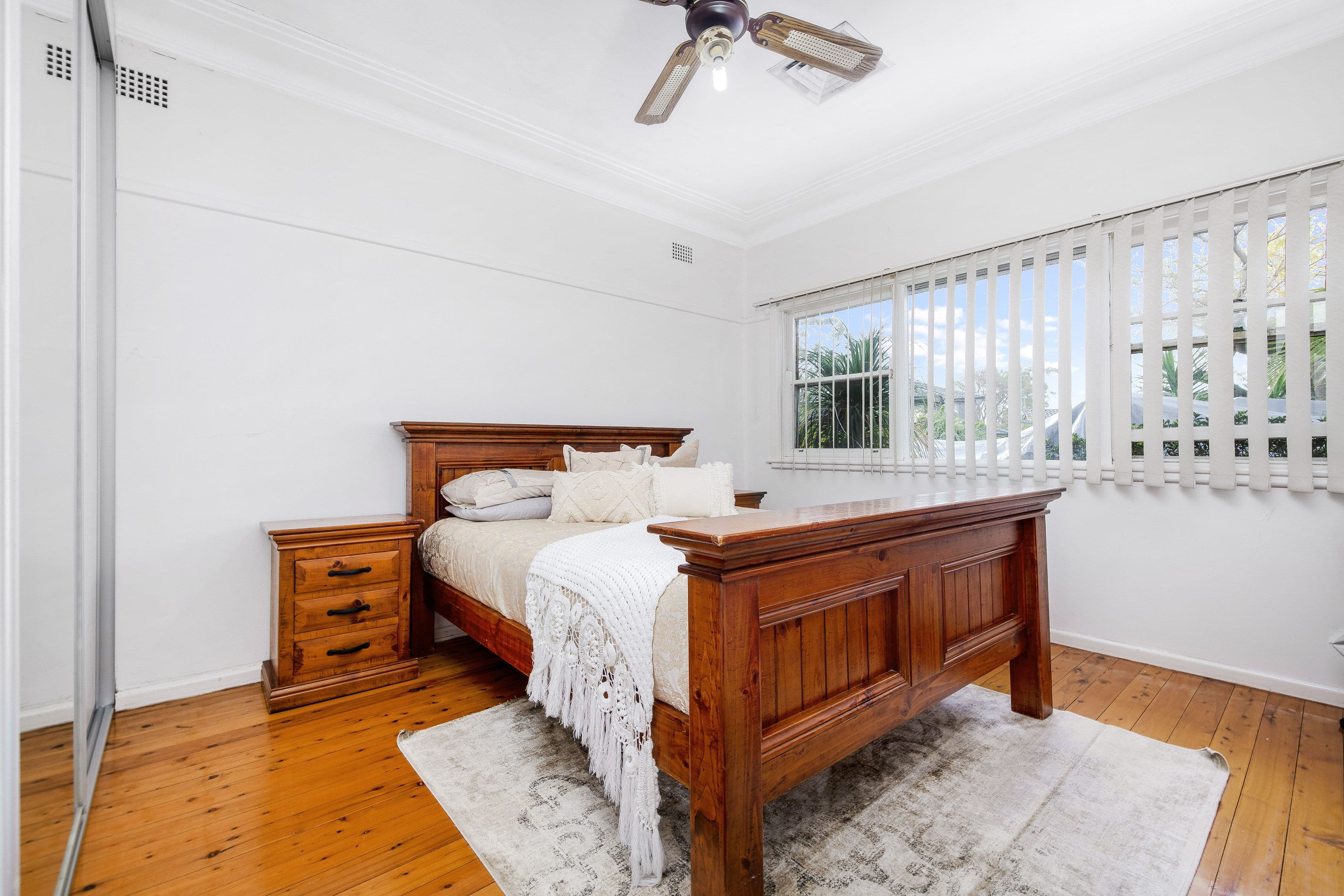 17 Curtis Road, Chester Hill NSW 2162, Chester Hill - Thumbnail 4