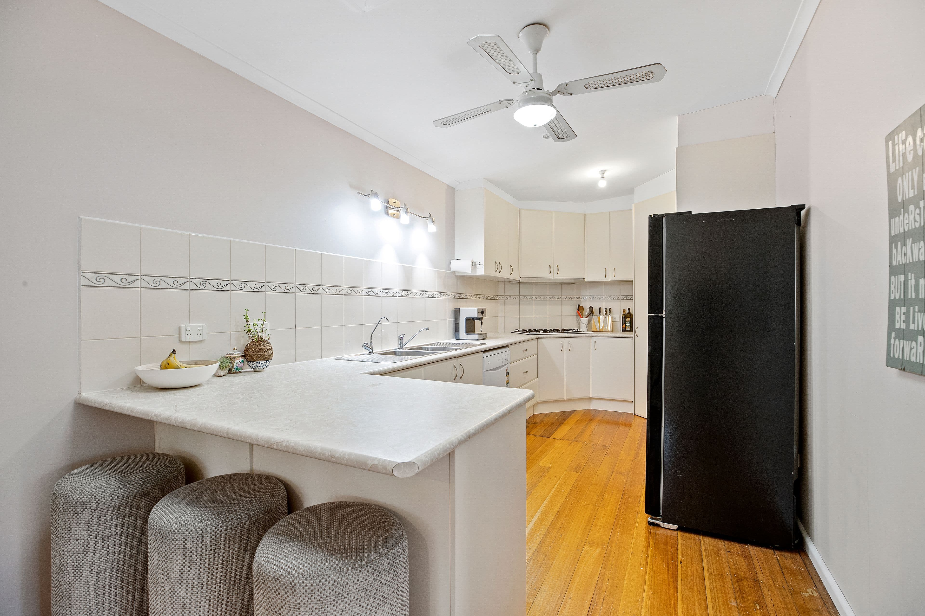 39 Park Boulevard, Ferntree Gully VIC 3156, Ferntree Gully - Thumbnail 2