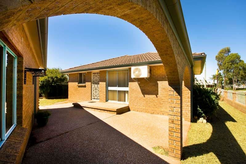 8 Conrad Street, WETHERILL PARK NSW 2164, Wetherill Park - Thumbnail 2