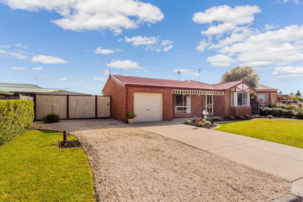3 Templeton Court, ST ALBANS PARK VIC 3219, St Albans Park - Image 1