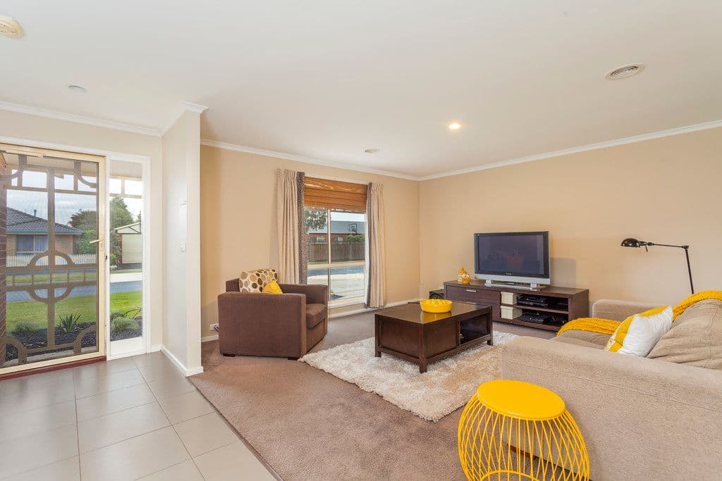 3 Templeton Court, ST ALBANS PARK VIC 3219, St Albans Park - Thumbnail 2